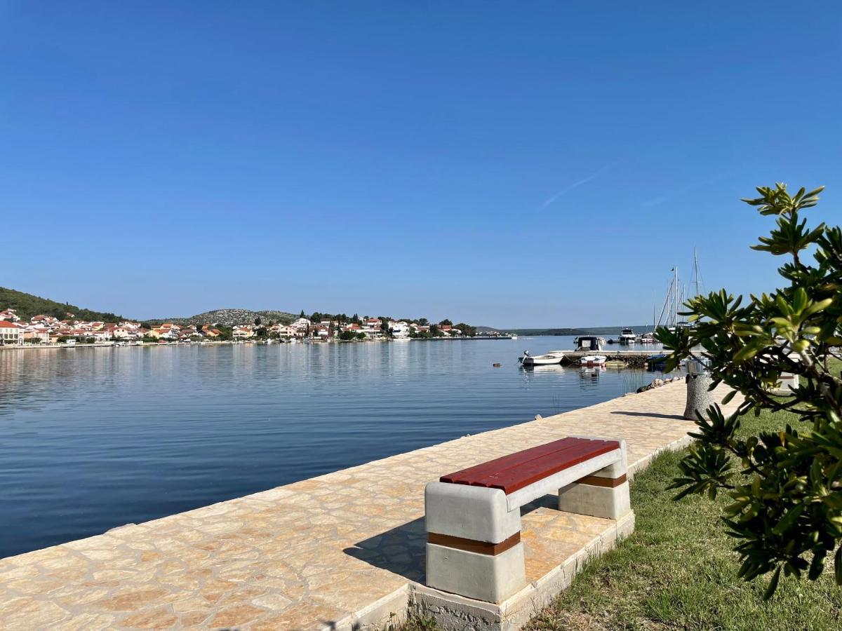 Seascape - Relaxing Beach Home, Steps From The Water! Bilice Esterno foto