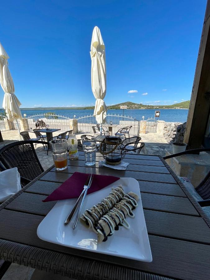 Seascape - Relaxing Beach Home, Steps From The Water! Bilice Esterno foto